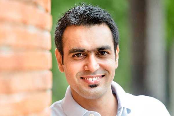 Ravinder Singh