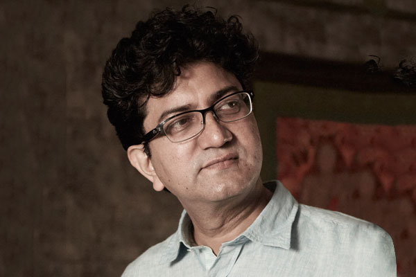 Prasoon Joshi (Chair)
